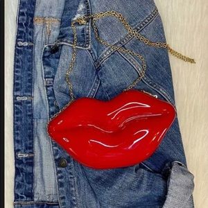 Red lips purse